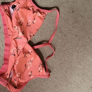 Pink sports Bra never worn